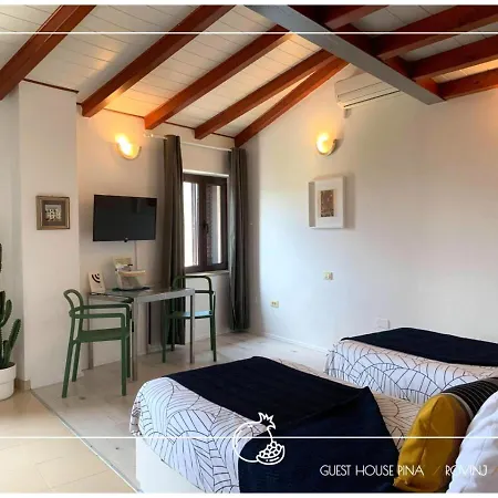 Apartment Pina
